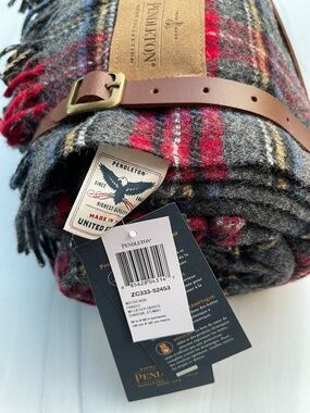 NWT - Pendleton Motor Robe - Charcoal Stewart 52"x66"